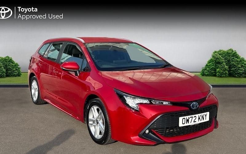 Used Toyota Corolla Sport 122 HP (89 kW) 2022 Red Estate