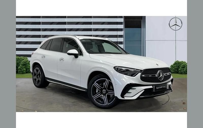 White Used 2025 Mercedes GLC300 AMG Line Premium SUV | £46,567 (A bit pricey) - Image 1/4