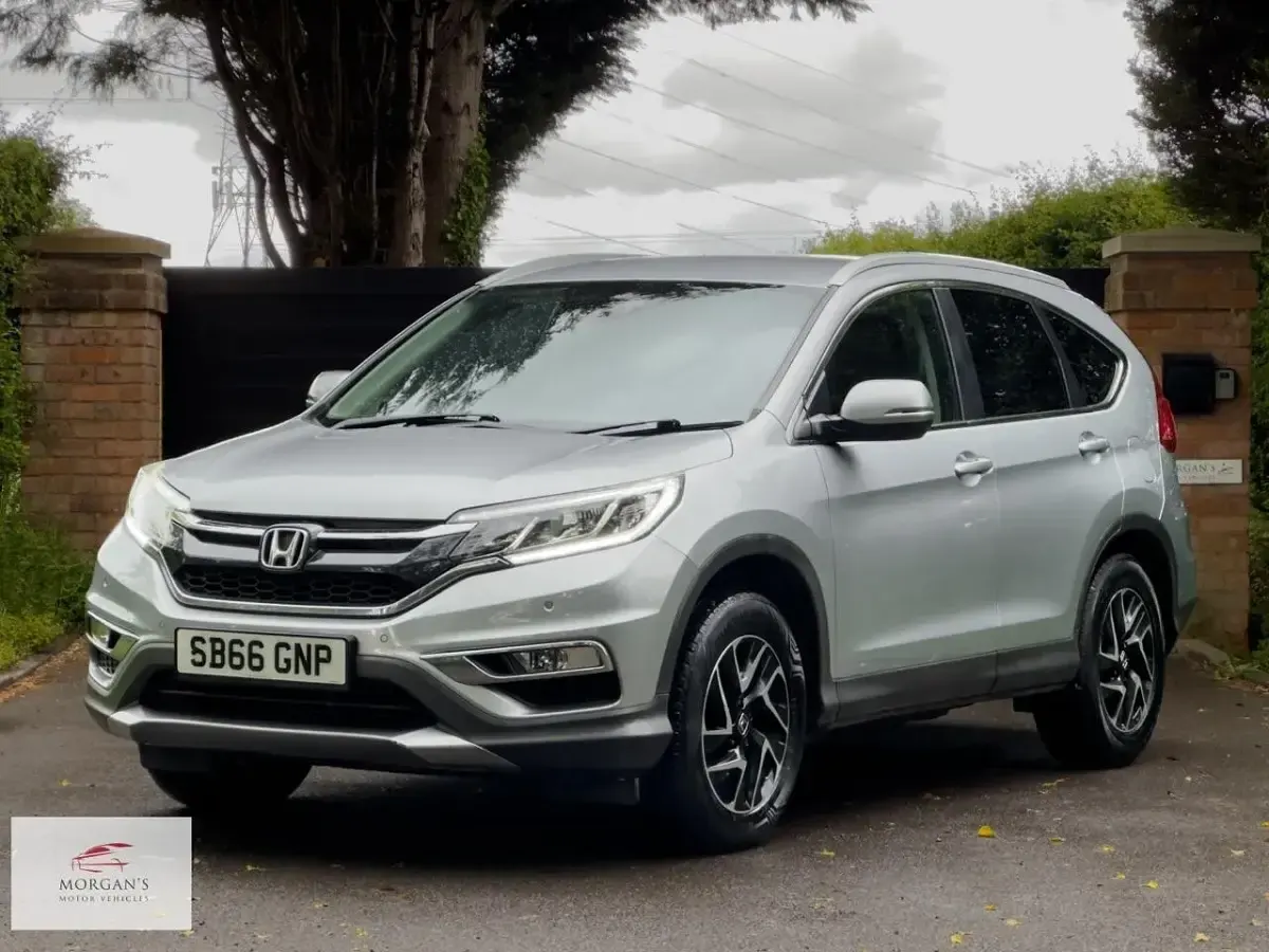 Used Honda CR-V SE Plus 157 HP (115 kW) 2016 Silver SUV