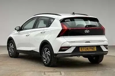 Używany Hyundai Bayon Advanced 100 KM (73 kW) 2024 Biały SUV