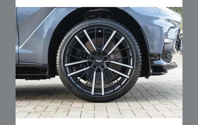 Used Aston Martin DBX 707 697 HP (512 kW) 2025 Blue SUV