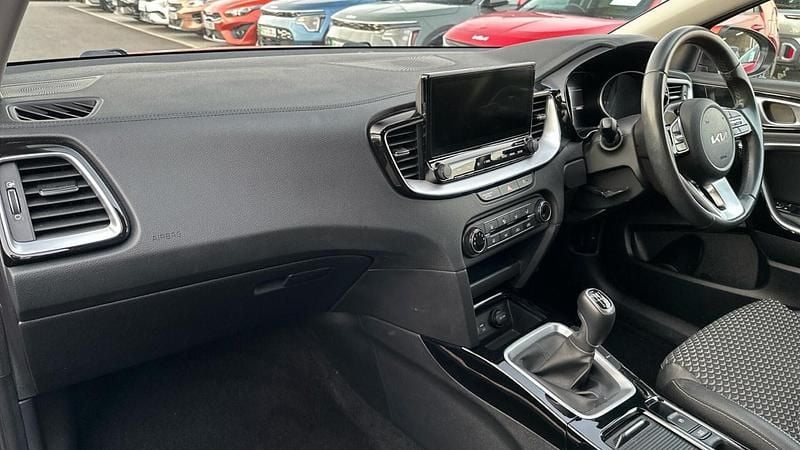 Used Kia XCeed 118 HP (86 kW) 2021 Orange SUV