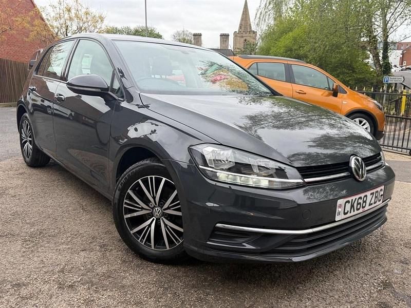Used VW Golf VII SE 115 HP (84 kW) 2018 Grey Hatchback
