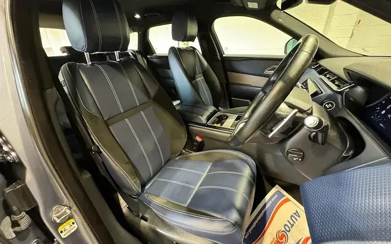 Used Land Rover Range Rover Velar SE Dynamic 241 HP (177 kW) 2020 SUV