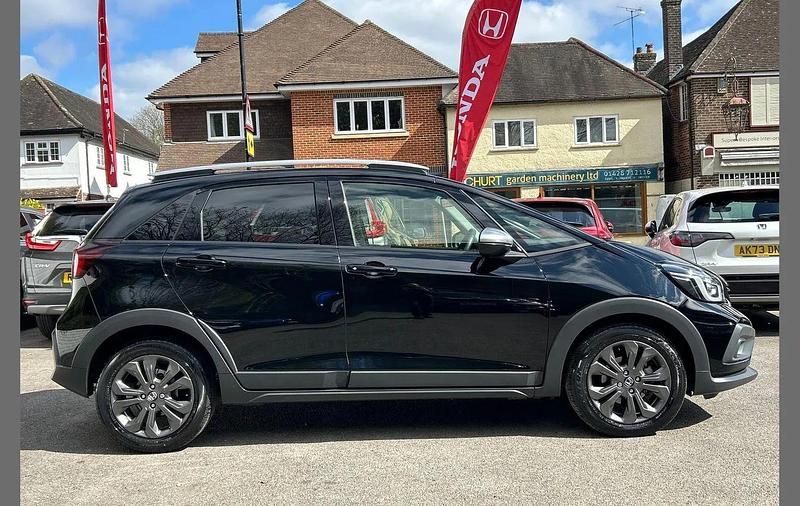 Used Honda Jazz Hybrid 109 HP (80 kW) 2023 Crystal black Hatchback