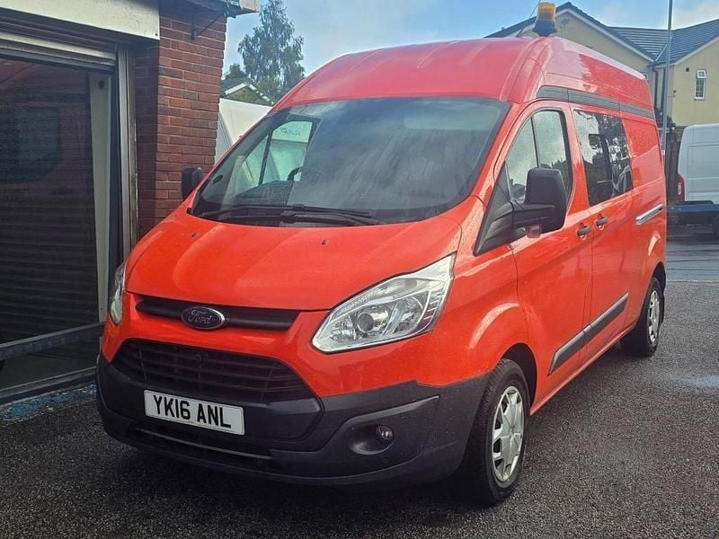 Orange Used 2016 Ford Transit Custom Trend Van | £7,999 (Fair price) - Image 1/4