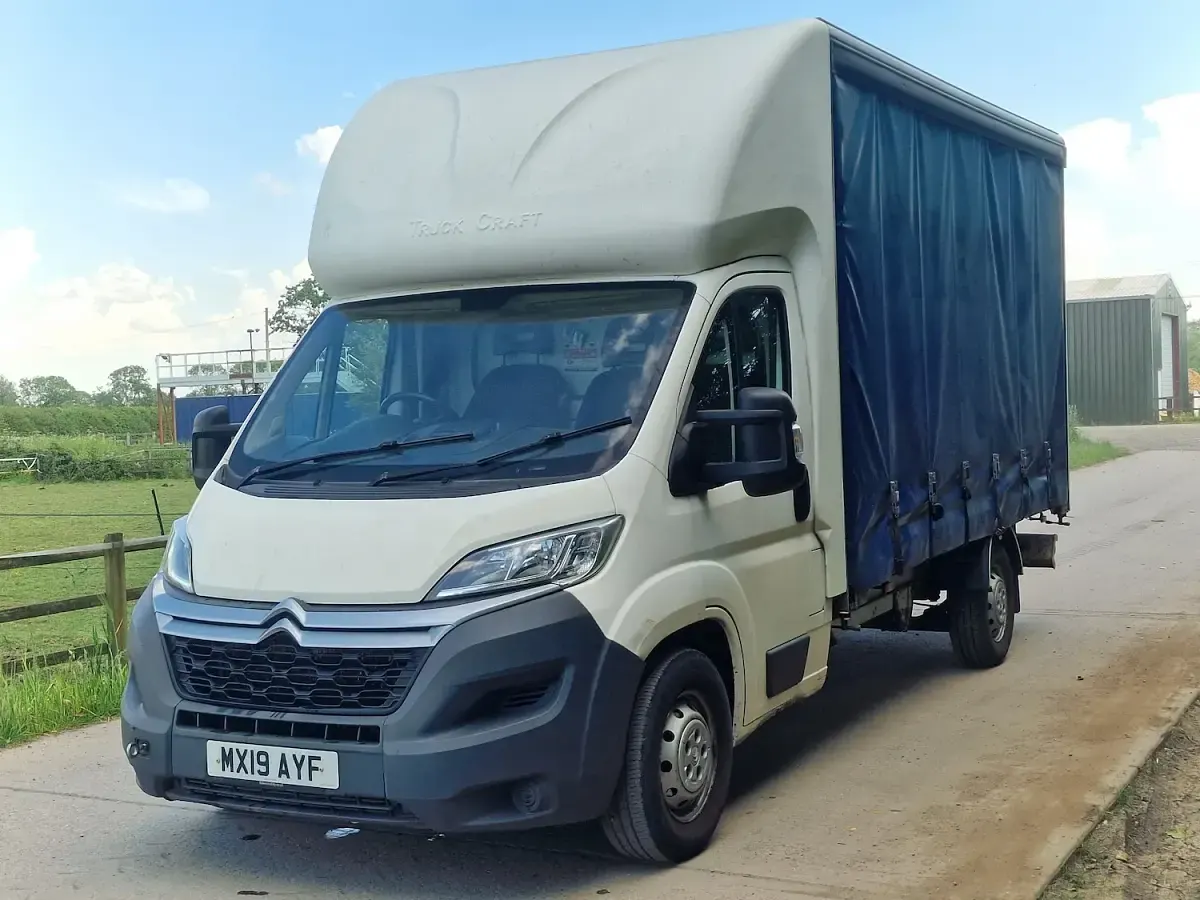 Used Citroën Relay 160 HP (117 kW) 2019 White Van