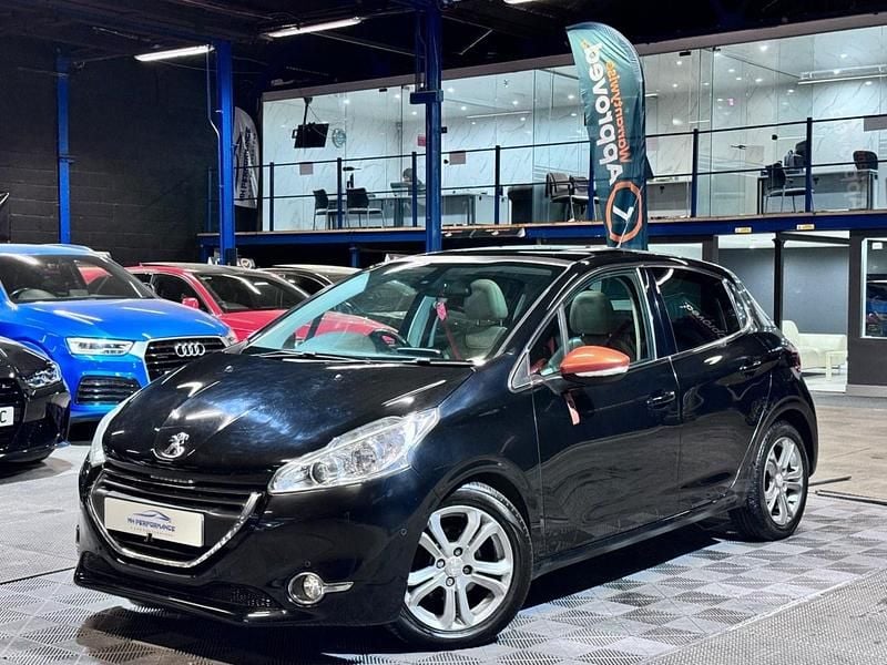 Black Used 2014 Peugeot 208 Roland Garros Hatchback | £3,349 (Super price) - Image 1/4
