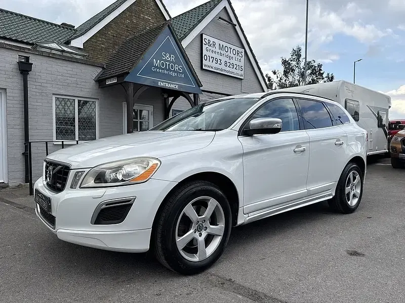 Used Volvo XC60 R-Design 163 HP (119 kW) 2012 White SUV