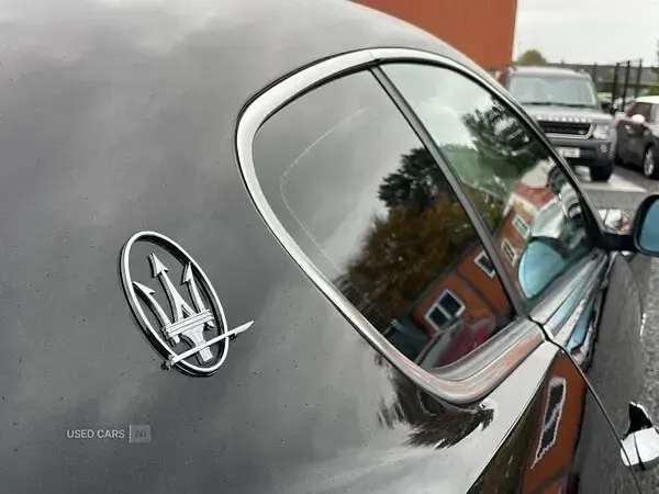 Used Maserati Granturismo 400 HP (294 kW) 2008 Black Coupe
