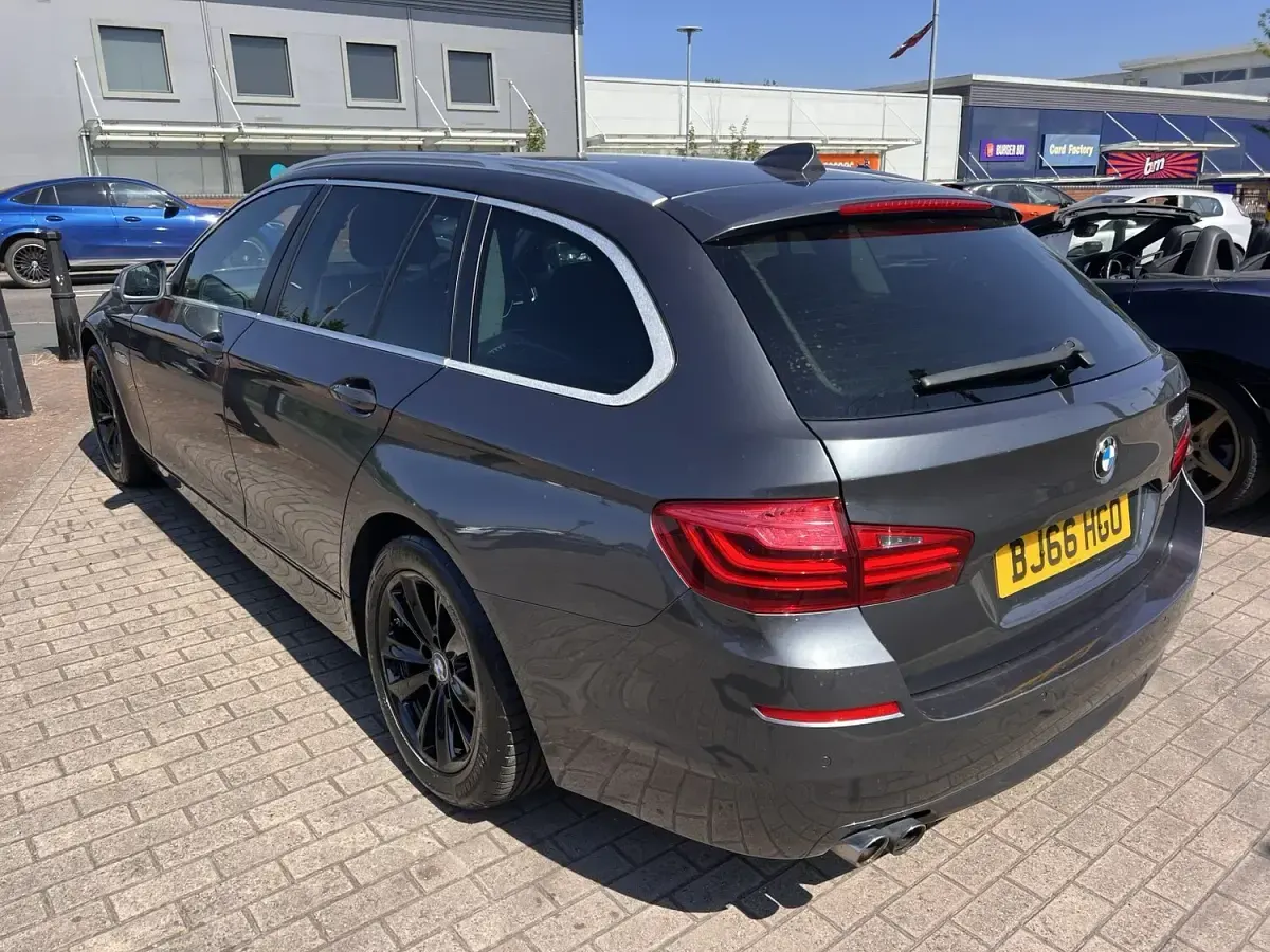 Used BMW 520 2016 Grey Estate