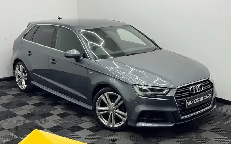 Usado Audi A3 Sportback S-Line 116 HP (85 kW) 2019 Citadino