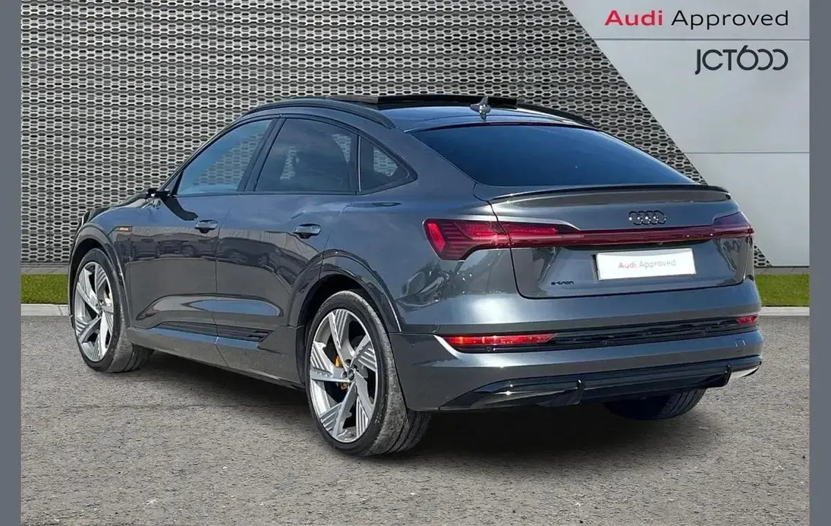 Used Audi e-tron Sportback Advanced 300 kW (408 HP) 2022 Grey SUV