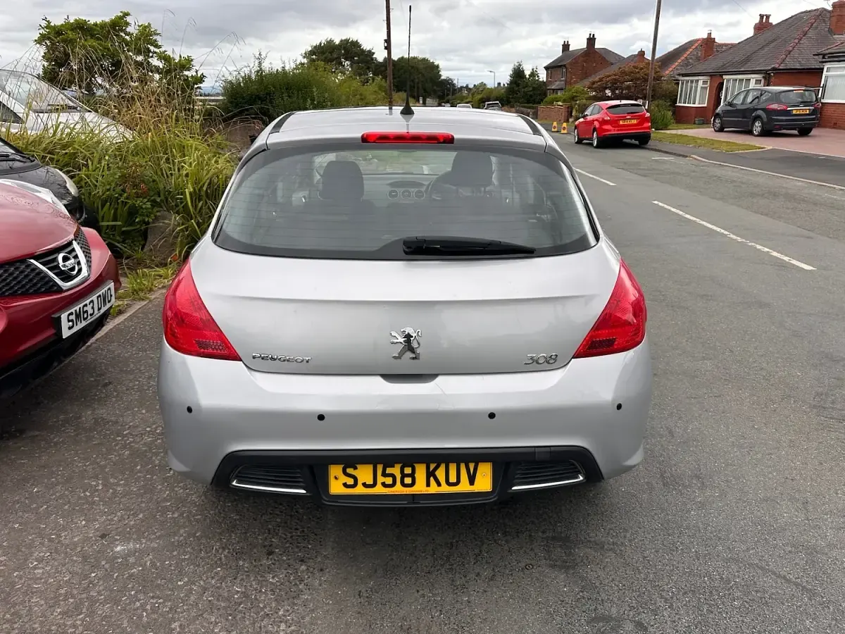 Used Peugeot 308 2008 Silver Hatchback