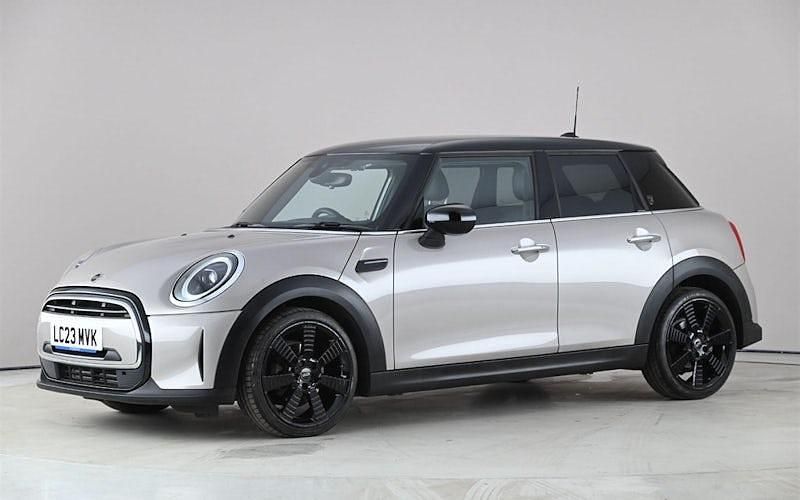 Begagnad Mini Cooper Exclusive 136 HK (100 kW) 2022 Grå Halvkombi