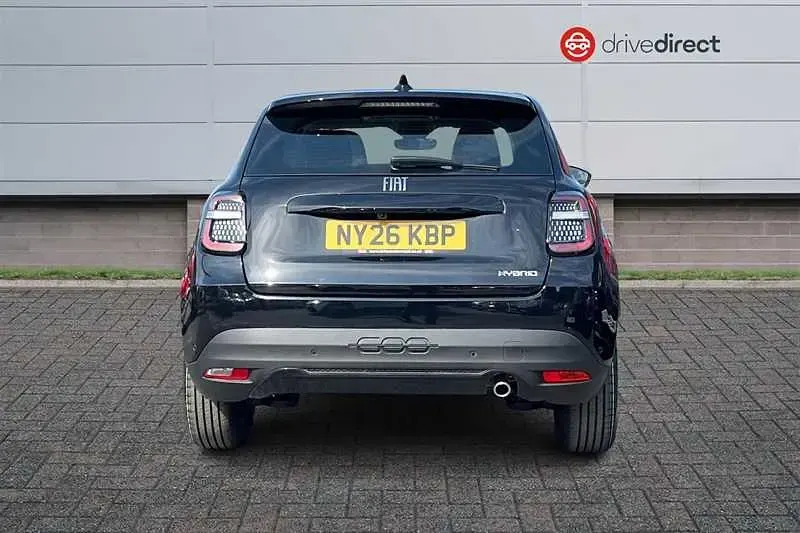 New Fiat 600 Icon 100 HP (73 kW) 2026 Black SUV