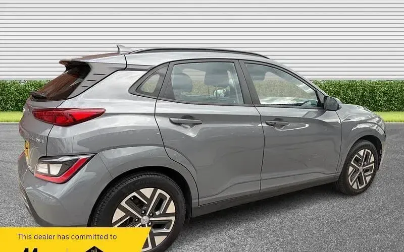 Used Hyundai Kona SE 100 kW (136 HP) 2022 Grey SUV