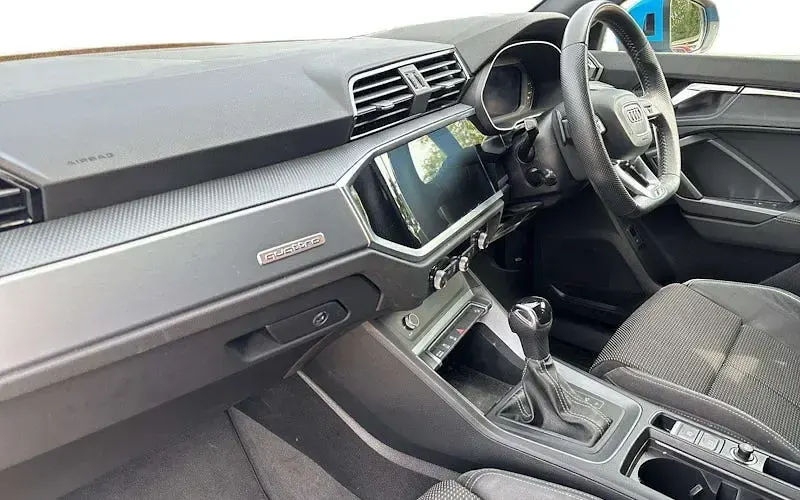 Used Audi Q3 S-Line 190 HP (139 kW) 2023 SUV
