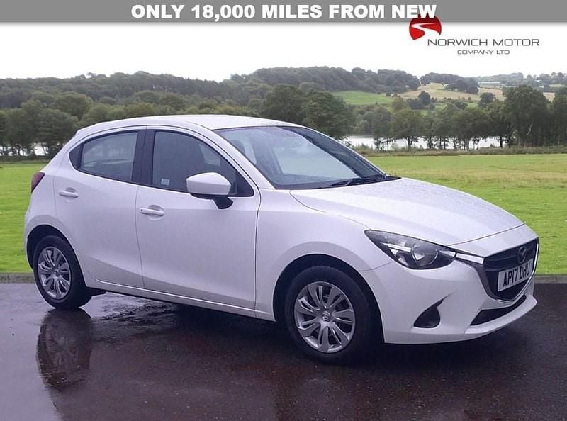 White Used 2017 Mazda 2 Hatchback | £7,999 (Good price) - Image 1/4