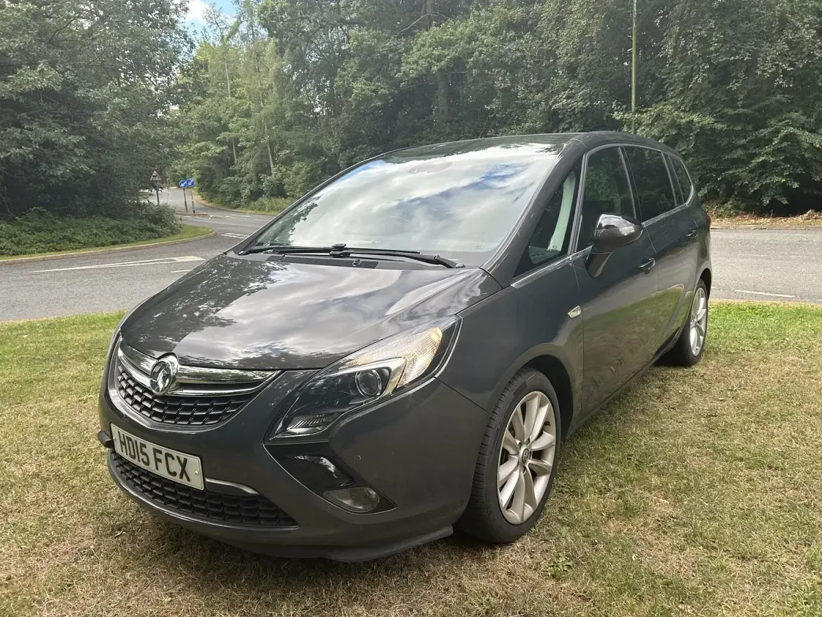 Used Vauxhall Zafira Tourer Elite 2015 Grey MPV