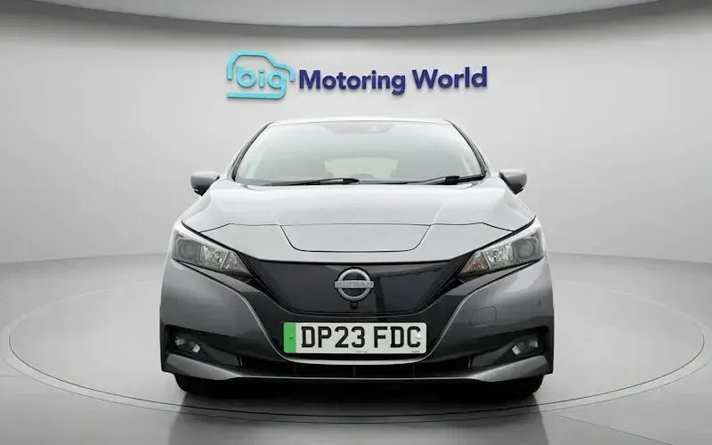 Used Nissan Leaf N-Connecta 110 kW (150 HP) 2025 Hatchback