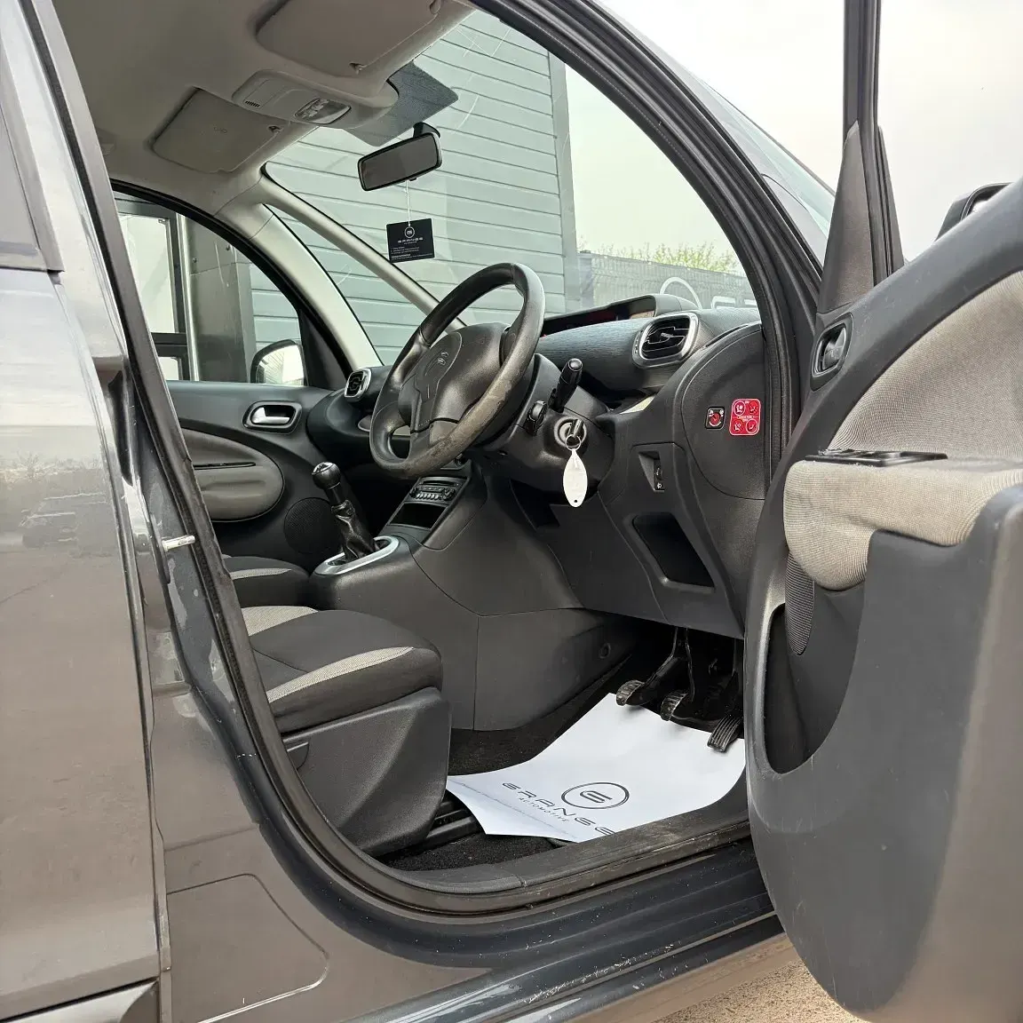 Używany Citroën C3 Picasso VTR Sport 2014 Szary Minivan