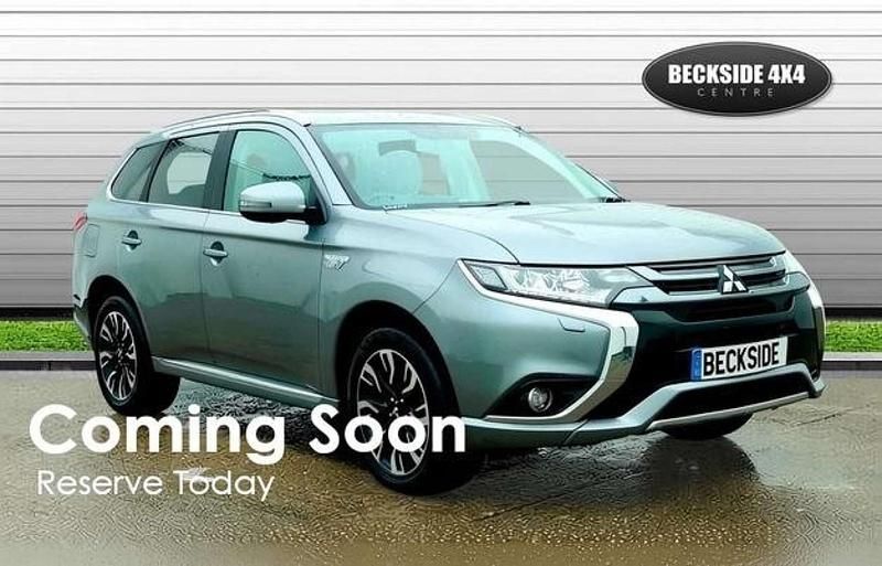 Used Mitsubishi Outlander P-HEV 2017 Grey Estate