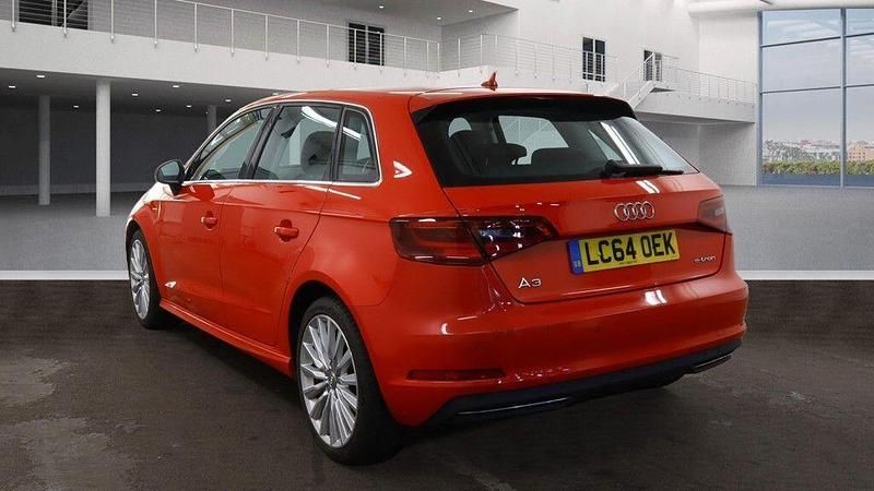 Used Audi A3 Sportback e-tron Advanced 2015 Red Hatchback