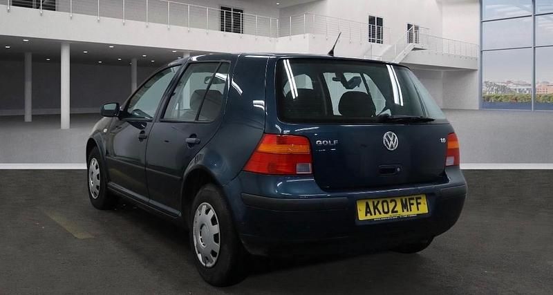 Used VW Golf IV SE 2002 Green Hatchback
