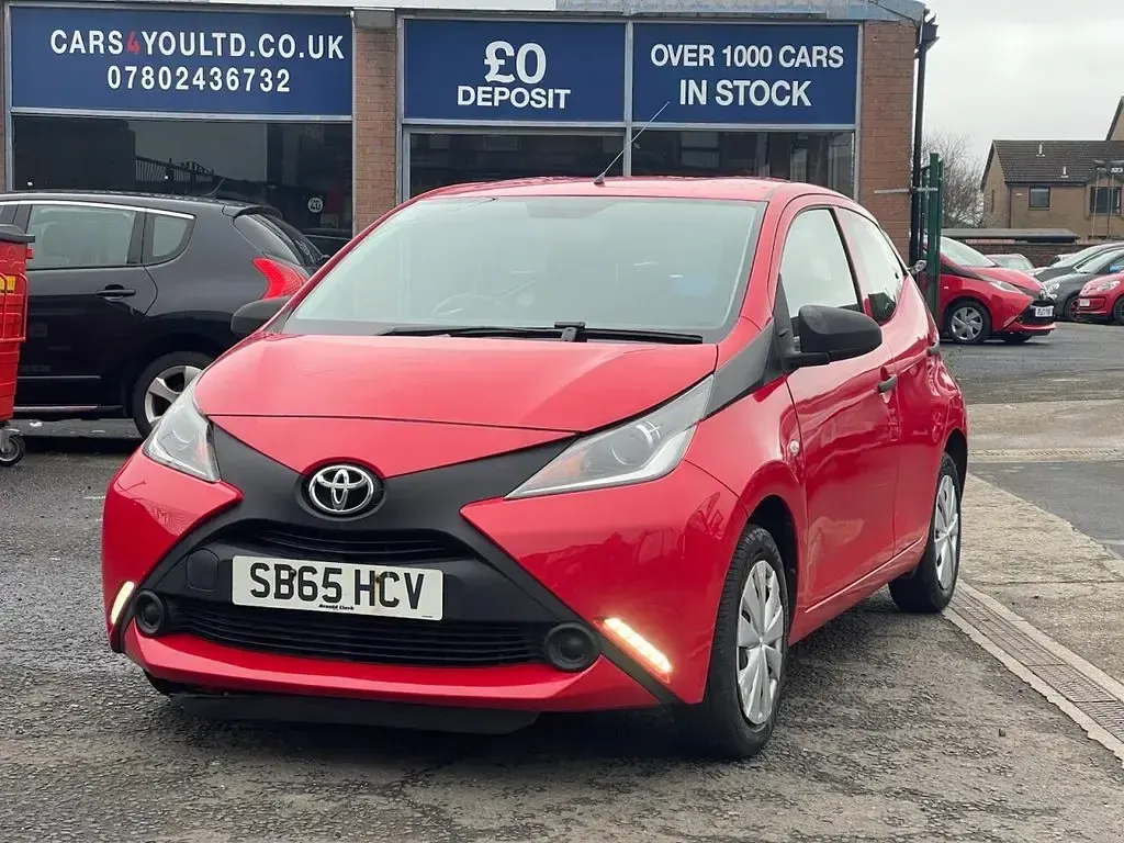 Used Toyota Aygo 69 HP (50 kW) 2015 Hatchback