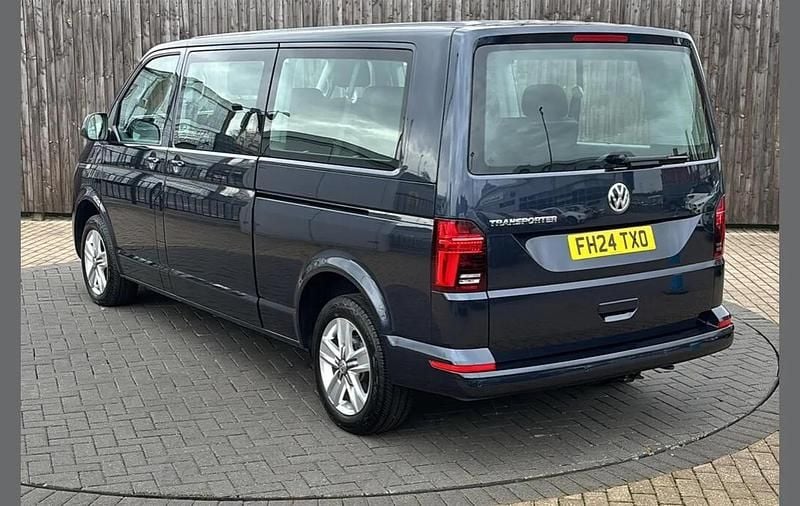 Used VW T7 SE 150 HP (110 kW) 2024 Blue Van