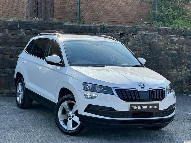White Used 2018 Skoda Karoq SE SUV | £11,995 (Fair price) - Image 1/4