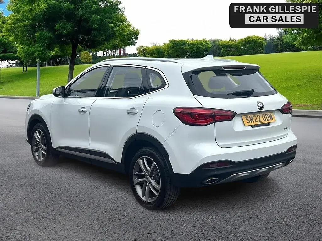 Used MG HS 162 HP (119 kW) 2022 White SUV