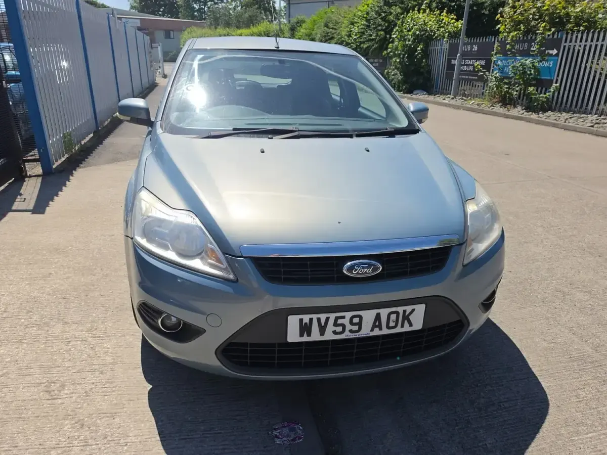 Used Ford Focus Style 98 HP (72 kW) 2009 Blue Hatchback