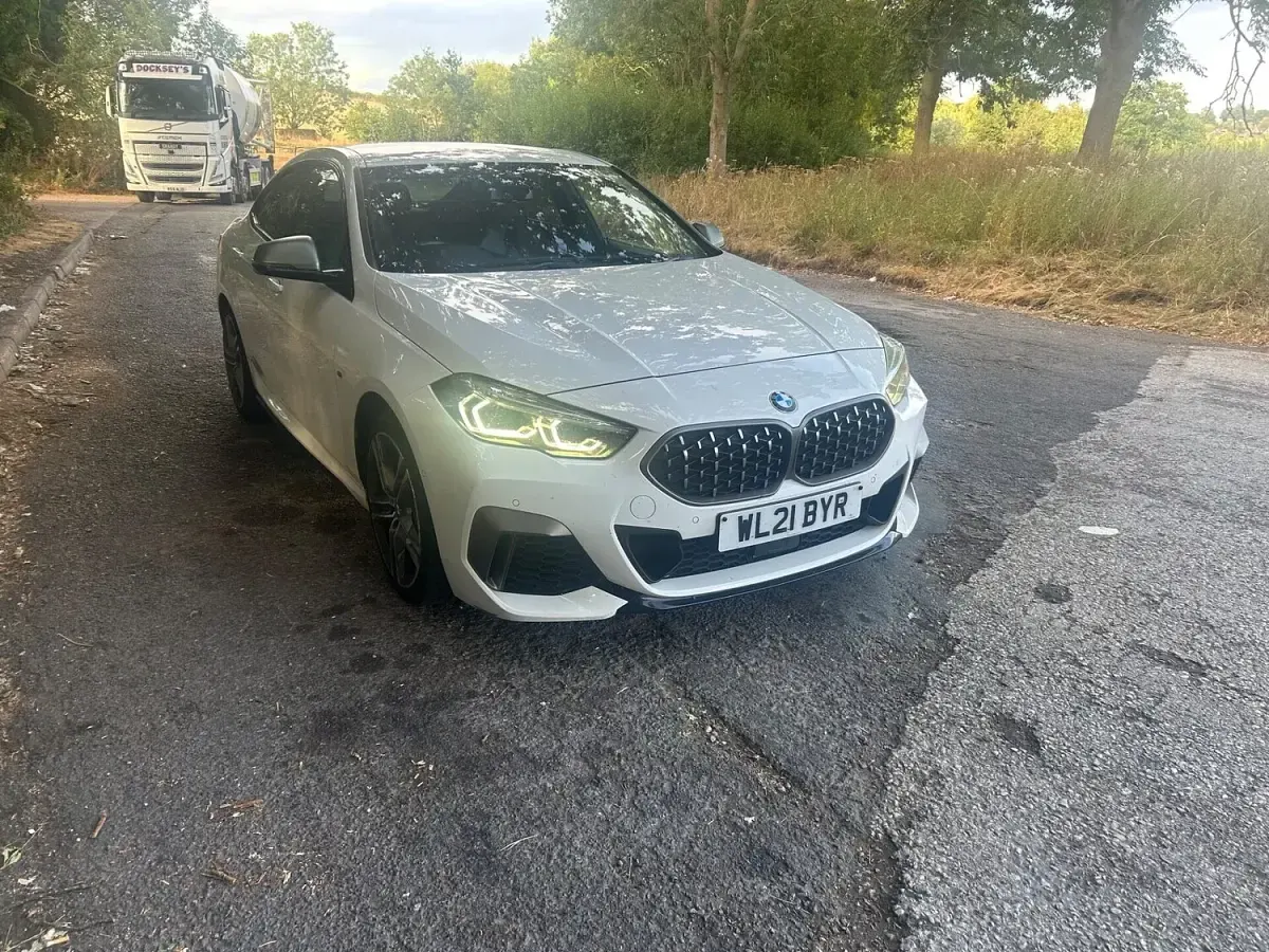 Used BMW M235 Sport Line 301 HP (221 kW) 2021 White Coupe