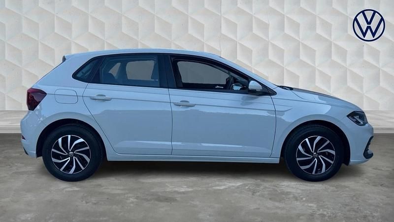Used VW Polo Life 94 HP (69 kW) 2023 Grey Hatchback
