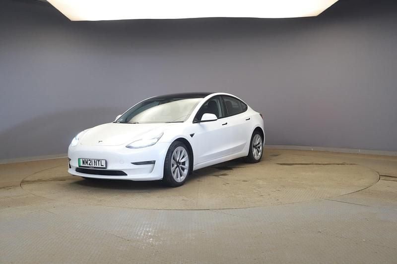 White Used 2021 Tesla Model 3 Long Range AWD Sedan | £13,191 (Fair price) - Image 1/4
