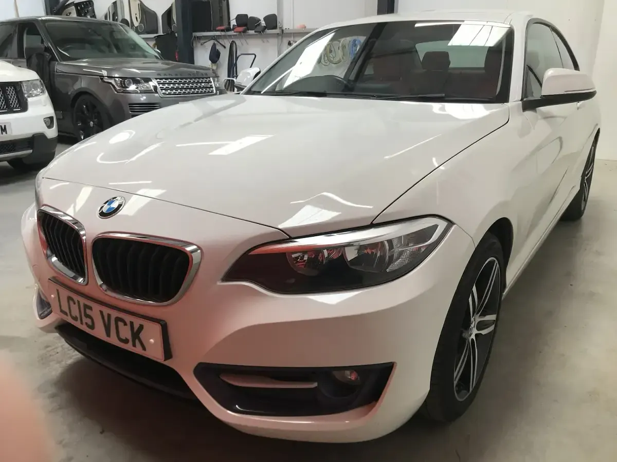 Used BMW 218 Sport Line 2015 White Coupe