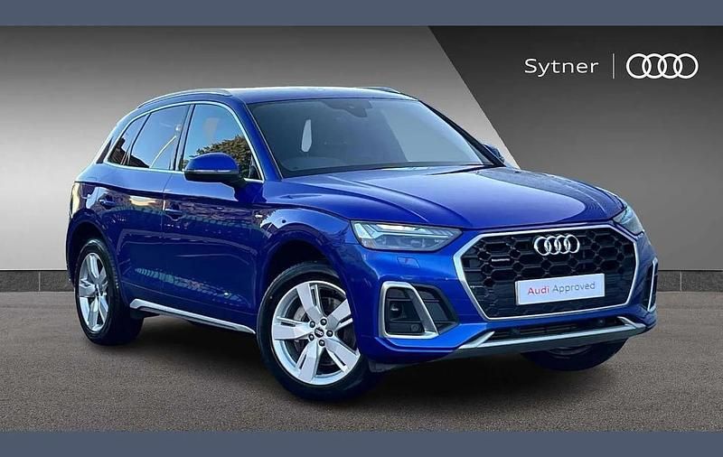 Blue Used 2022 Audi Q5 S-Line SUV | £28,250 (Good price) - Image 1/4