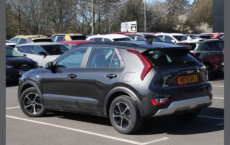 Used Kia Niro 127 HP (93 kW) 2025 Grey SUV