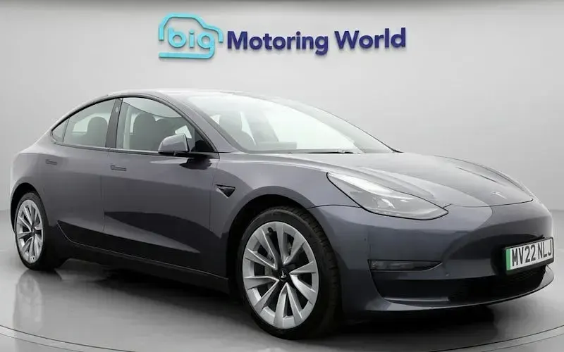 Used Tesla Model 3 Long Range AWD 366 kW (498 HP) 2022 Sedan