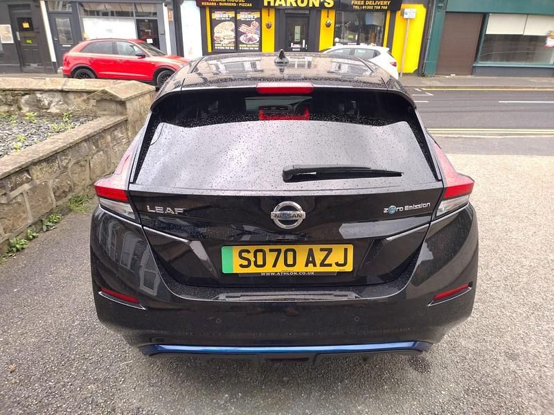 Used Nissan Leaf N-Connecta 110 kW (150 HP) 2021 Black Hatchback