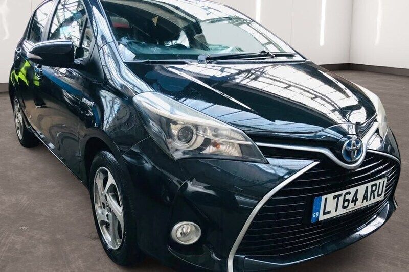 Used 2014 Toyota Yaris Hybrid | £7,290 - Image 1/1