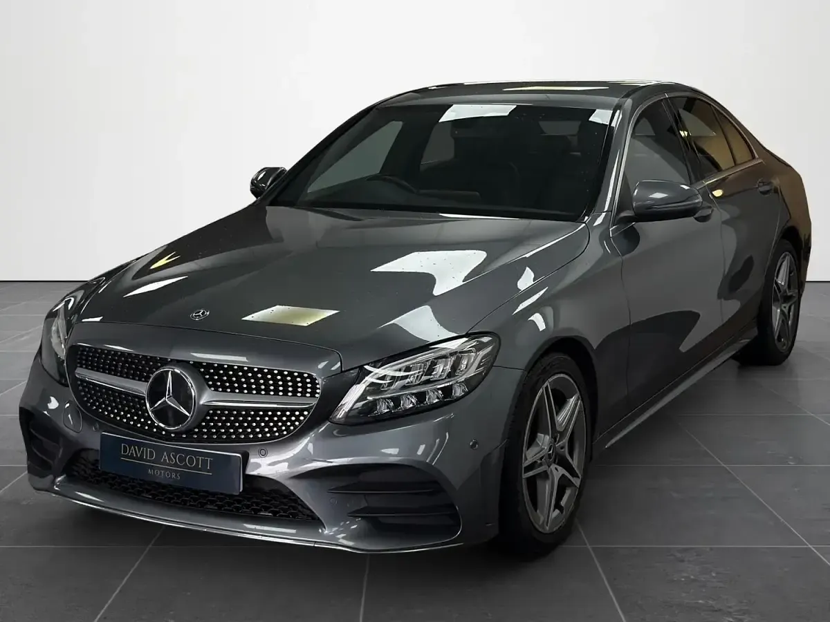 Used Mercedes C200 AMG line 2018 Grey Sedan