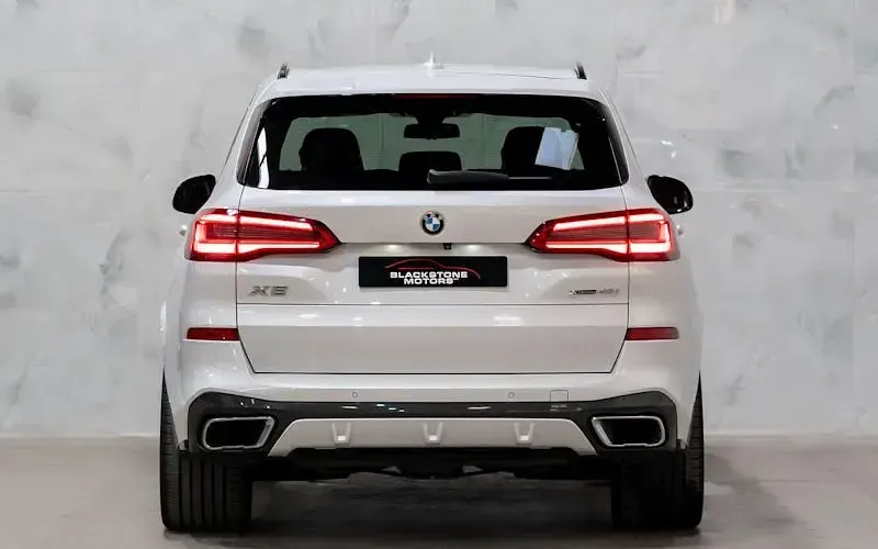 Used BMW X5 M Sport 333 HP (244 kW) 2019 White SUV