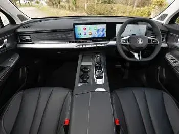 New MG MGS9 299 HP (219 kW) 2026 Silver SUV