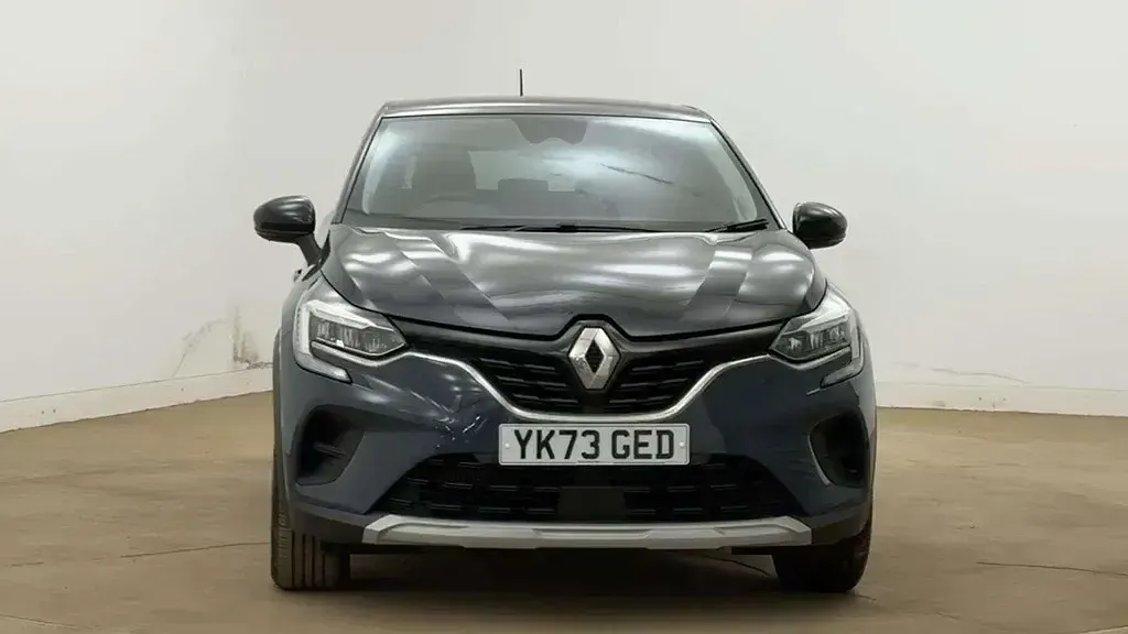 Second-hand Renault Captur Evolution 91 CP (66 kW) 2023 Albastru SUV