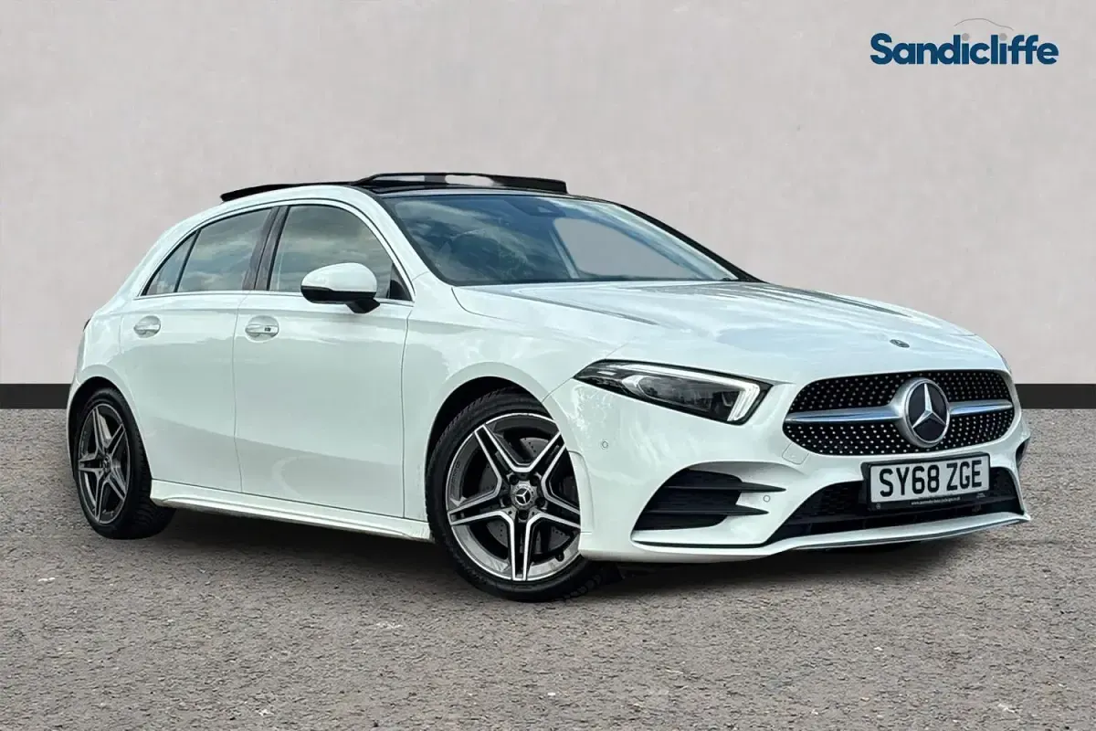 Used Mercedes A250 AMG Line Premium Plus 224 HP (164 kW) 2019 Hatchback
