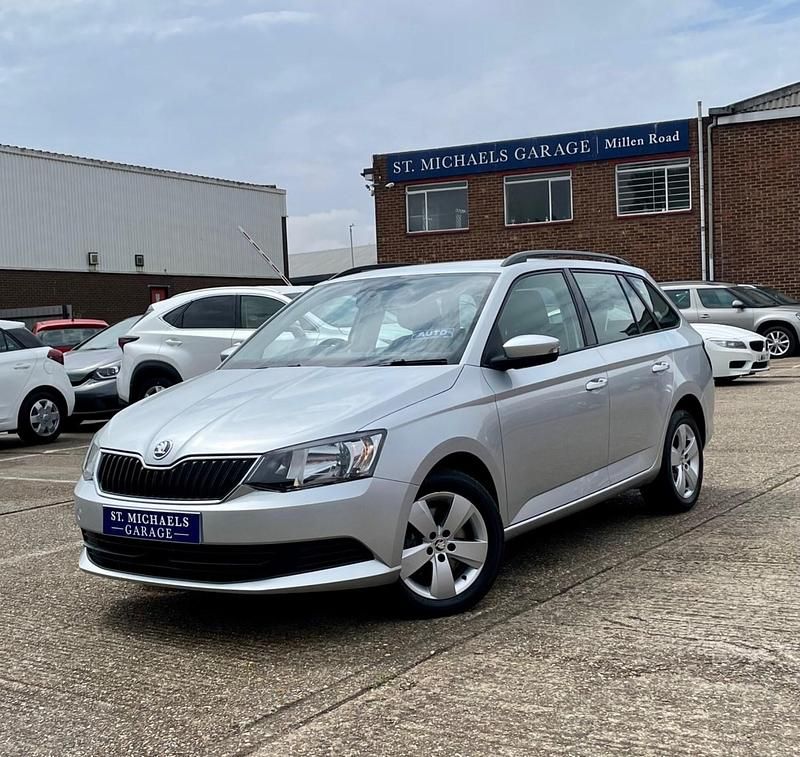 Silver Used 2016 Skoda Fabia SE Estate | £11,995 (Fair price) - Image 1/4
