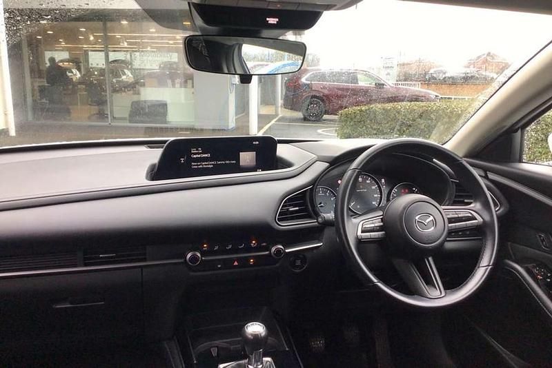 Begagnad Mazda CX-30 120 HK (88 kW) 2022 Vit SUV